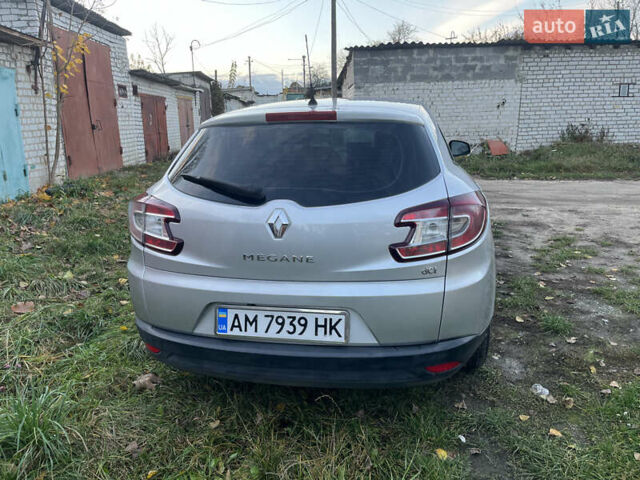 Серый Рено Меган, объемом двигателя 1.46 л и пробегом 272 тыс. км за 6500 $, фото 10 на Automoto.ua