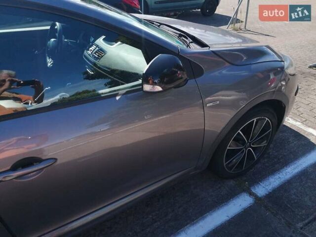 Серый Рено Меган, объемом двигателя 0 л и пробегом 148 тыс. км за 3781 $, фото 3 на Automoto.ua