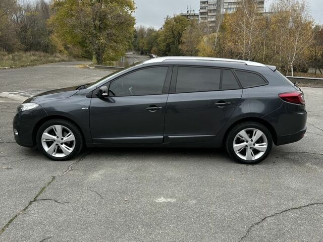 Серый Рено Меган, объемом двигателя 1.5 л и пробегом 320 тыс. км за 9300 $, фото 5 на Automoto.ua