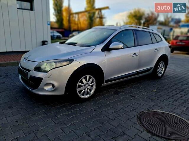 Сірий Рено Меган, об'ємом двигуна 1.9 л та пробігом 266 тис. км за 6800 $, фото 4 на Automoto.ua