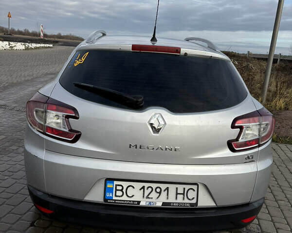 Сірий Рено Меган, об'ємом двигуна 1.46 л та пробігом 327 тис. км за 7100 $, фото 8 на Automoto.ua