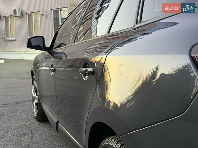 Сірий Рено Меган, об'ємом двигуна 1.46 л та пробігом 275 тис. км за 9350 $, фото 35 на Automoto.ua