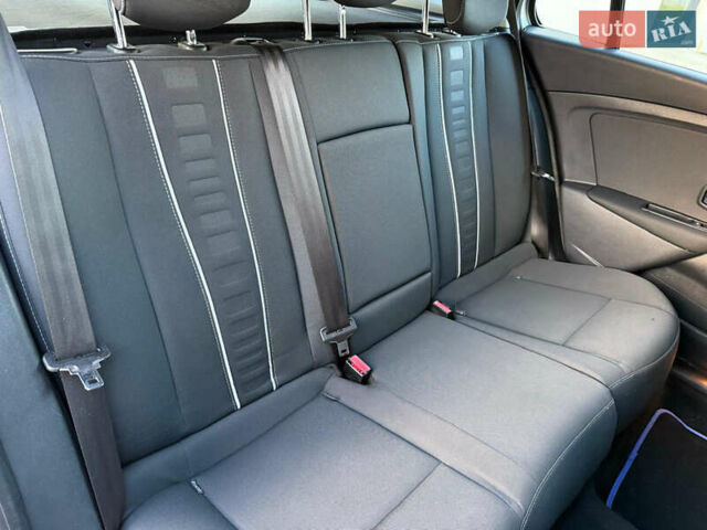 Серый Рено Меган, объемом двигателя 1.5 л и пробегом 184 тыс. км за 7500 $, фото 33 на Automoto.ua