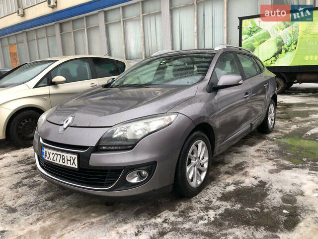 Сірий Рено Меган, об'ємом двигуна 1.46 л та пробігом 320 тис. км за 6800 $, фото 1 на Automoto.ua
