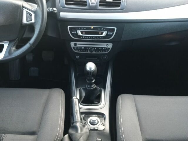 Серый Рено Меган, объемом двигателя 1.5 л и пробегом 280 тыс. км за 8300 $, фото 11 на Automoto.ua