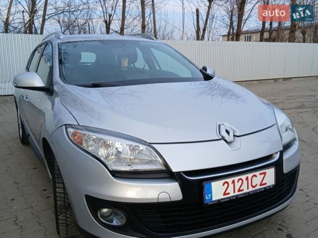 Серый Рено Меган, объемом двигателя 1.46 л и пробегом 244 тыс. км за 7900 $, фото 3 на Automoto.ua