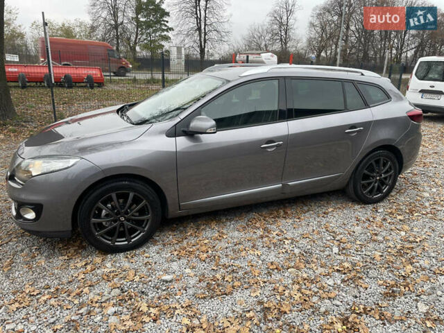 Серый Рено Меган, объемом двигателя 1.5 л и пробегом 263 тыс. км за 9350 $, фото 3 на Automoto.ua