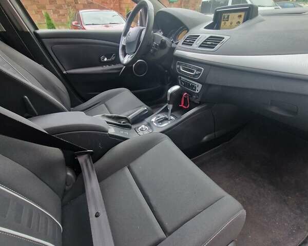 Серый Рено Меган, объемом двигателя 1.5 л и пробегом 234 тыс. км за 7999 $, фото 20 на Automoto.ua