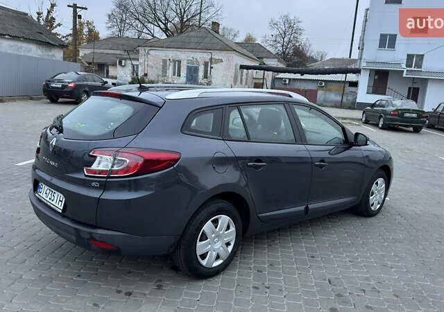 Серый Рено Меган, объемом двигателя 1.46 л и пробегом 183 тыс. км за 8450 $, фото 12 на Automoto.ua