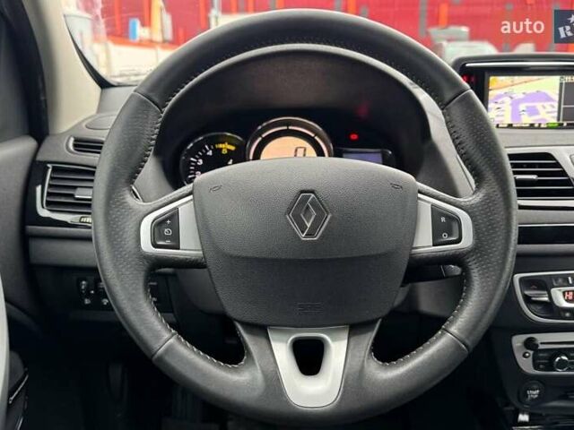 Сірий Рено Меган, об'ємом двигуна 1.46 л та пробігом 238 тис. км за 7990 $, фото 14 на Automoto.ua