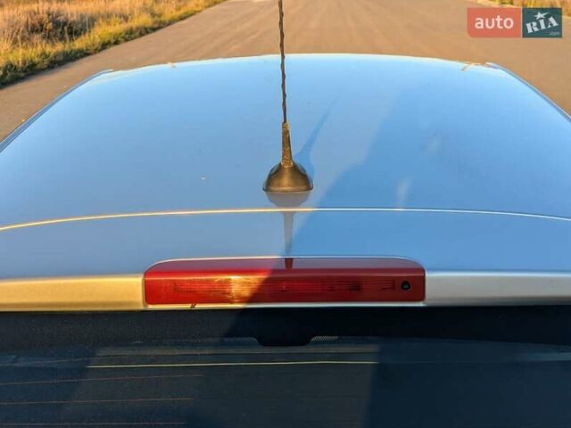 Серый Рено Меган, объемом двигателя 1.5 л и пробегом 224 тыс. км за 6995 $, фото 11 на Automoto.ua