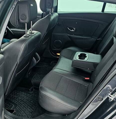 Серый Рено Меган, объемом двигателя 1.5 л и пробегом 293 тыс. км за 8800 $, фото 10 на Automoto.ua