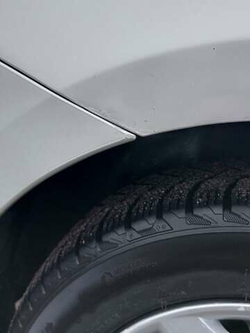 Рено Меган 2012 в Киеве на Automoto.ua Серый Рено Меган, объемом двигателя 1.46 л и пробегом 260 тыс. км за 8800 $, фото 18 на Automoto.ua