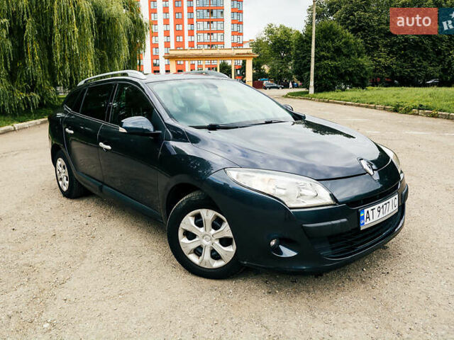 Серый Рено Меган, объемом двигателя 1.5 л и пробегом 189 тыс. км за 7500 $, фото 2 на Automoto.ua