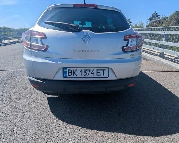 Серый Рено Меган, объемом двигателя 1.46 л и пробегом 283 тыс. км за 8000 $, фото 12 на Automoto.ua