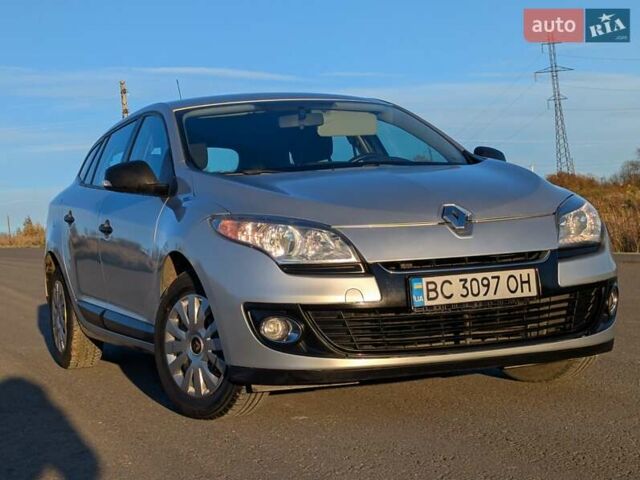 Серый Рено Меган, объемом двигателя 1.5 л и пробегом 224 тыс. км за 6995 $, фото 42 на Automoto.ua