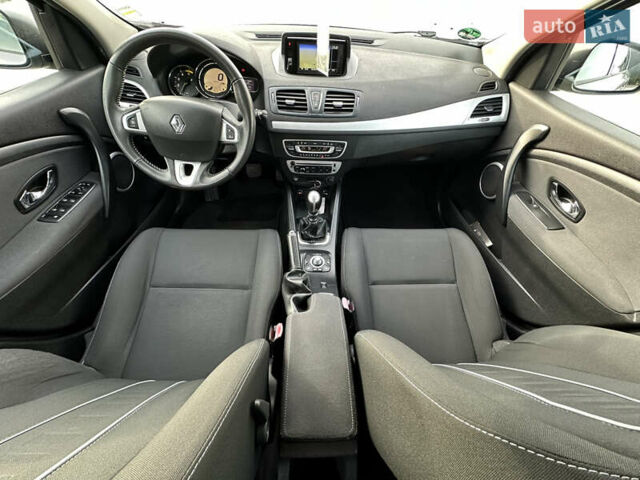 Сірий Рено Меган, об'ємом двигуна 1.5 л та пробігом 97 тис. км за 10299 $, фото 8 на Automoto.ua