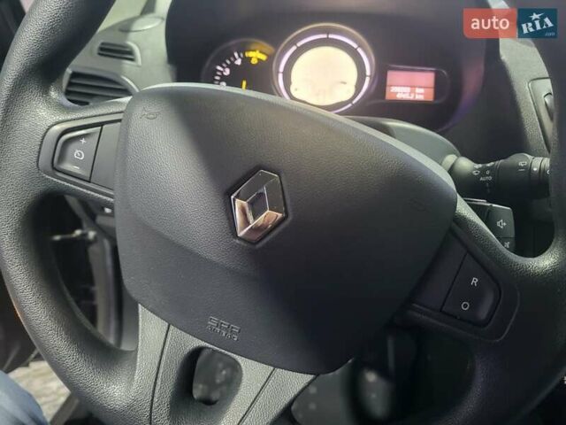 Сірий Рено Меган, об'ємом двигуна 1.46 л та пробігом 208 тис. км за 7500 $, фото 8 на Automoto.ua