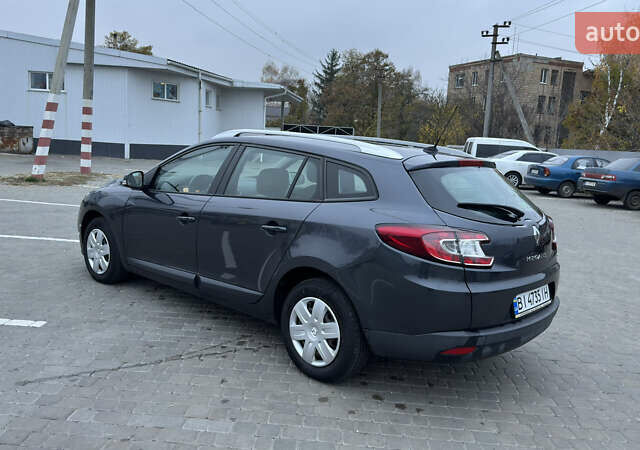 Серый Рено Меган, объемом двигателя 1.46 л и пробегом 183 тыс. км за 8100 $, фото 6 на Automoto.ua