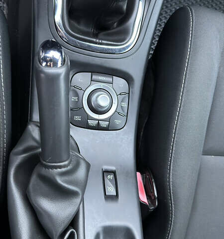 Серый Рено Меган, объемом двигателя 1.46 л и пробегом 183 тыс. км за 8450 $, фото 75 на Automoto.ua