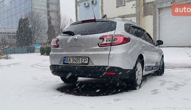Сірий Рено Меган, об'ємом двигуна 1.46 л та пробігом 309 тис. км за 7500 $, фото 10 на Automoto.ua