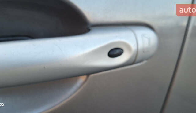 Серый Рено Меган, объемом двигателя 1.6 л и пробегом 210 тыс. км за 7550 $, фото 15 на Automoto.ua