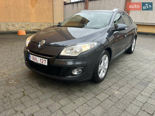Серый Рено Меган, объемом двигателя 1.5 л и пробегом 210 тыс. км за 8300 $, фото 4 на Automoto.ua