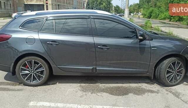 Сірий Рено Меган, об'ємом двигуна 1.46 л та пробігом 325 тис. км за 8700 $, фото 100 на Automoto.ua