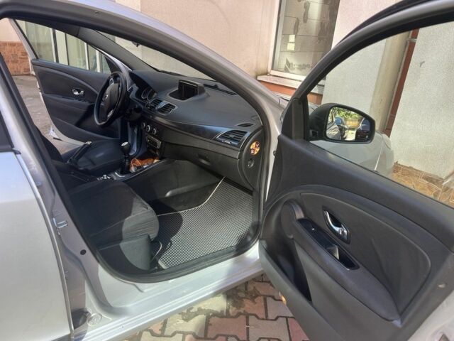 Серый Рено Меган, объемом двигателя 1.5 л и пробегом 470 тыс. км за 5500 $, фото 6 на Automoto.ua