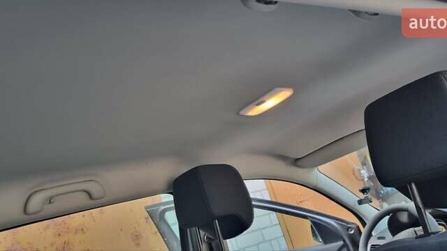 Сірий Рено Меган, об'ємом двигуна 1.6 л та пробігом 179 тис. км за 7767 $, фото 13 на Automoto.ua