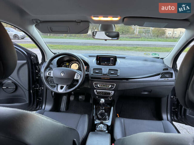Серый Рено Меган, объемом двигателя 1.5 л и пробегом 260 тыс. км за 7800 $, фото 21 на Automoto.ua
