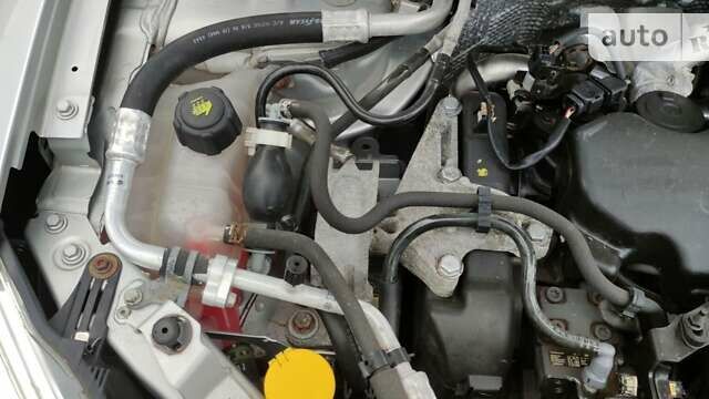 Сірий Рено Меган, об'ємом двигуна 1.46 л та пробігом 209 тис. км за 7999 $, фото 2 на Automoto.ua