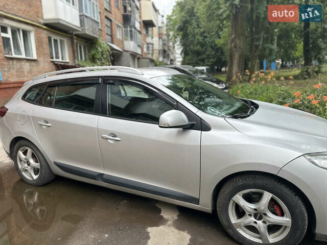 Сірий Рено Меган, об'ємом двигуна 1.5 л та пробігом 250 тис. км за 7200 $, фото 2 на Automoto.ua