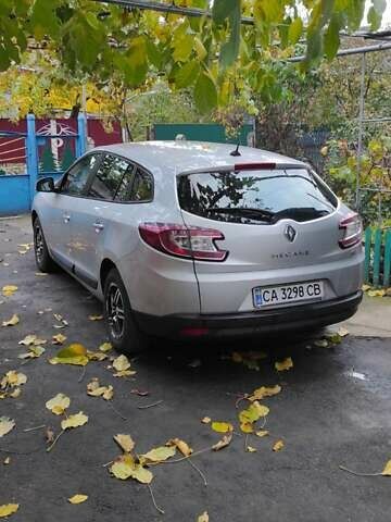 Серый Рено Меган, объемом двигателя 1.5 л и пробегом 246 тыс. км за 7800 $, фото 13 на Automoto.ua