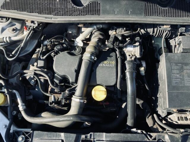 Сірий Рено Меган, об'ємом двигуна 1.5 л та пробігом 307 тис. км за 8700 $, фото 22 на Automoto.ua