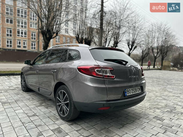 Сірий Рено Меган, об'ємом двигуна 1.46 л та пробігом 293 тис. км за 7800 $, фото 6 на Automoto.ua