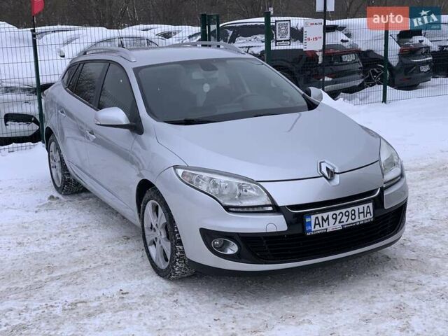 Серый Рено Меган, объемом двигателя 1.46 л и пробегом 263 тыс. км за 7999 $, фото 9 на Automoto.ua