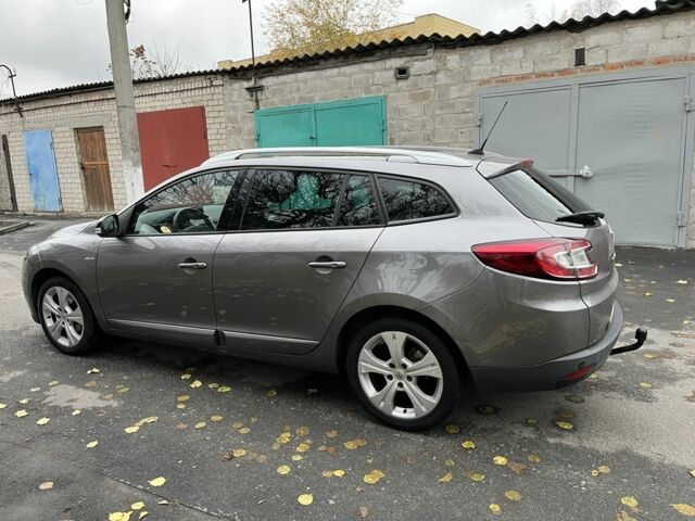 Серый Рено Меган, объемом двигателя 1.5 л и пробегом 275 тыс. км за 8999 $, фото 5 на Automoto.ua