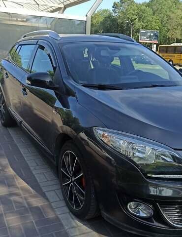 Сірий Рено Меган, об'ємом двигуна 1.46 л та пробігом 325 тис. км за 8700 $, фото 89 на Automoto.ua