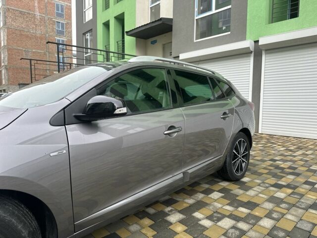 Серый Рено Меган, объемом двигателя 1.5 л и пробегом 290 тыс. км за 7900 $, фото 3 на Automoto.ua