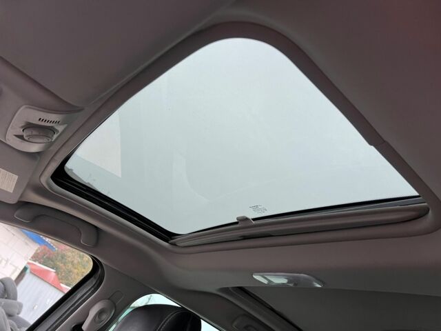 Рено Меган 2012 в Житомире на Automoto.ua Серый Рено Меган, объемом двигателя 1.5 л и пробегом 224 тыс. км за 8300 $, фото 19 на Automoto.ua