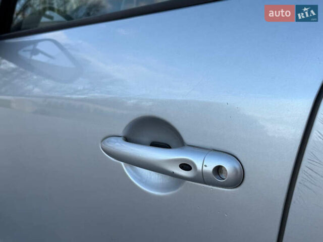 Серый Рено Меган, объемом двигателя 1.5 л и пробегом 184 тыс. км за 7500 $, фото 13 на Automoto.ua