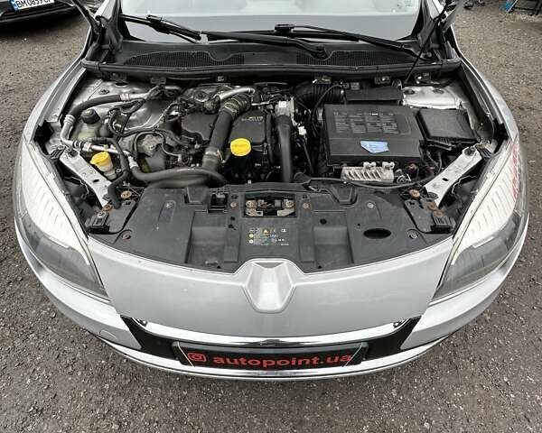 Серый Рено Меган, объемом двигателя 1.46 л и пробегом 289 тыс. км за 7999 $, фото 39 на Automoto.ua