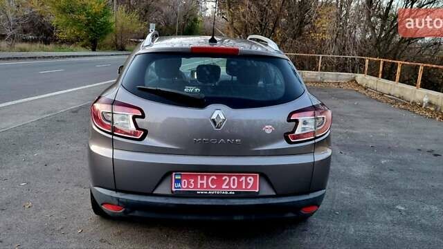 Сірий Рено Меган, об'ємом двигуна 1.6 л та пробігом 179 тис. км за 7767 $, фото 5 на Automoto.ua