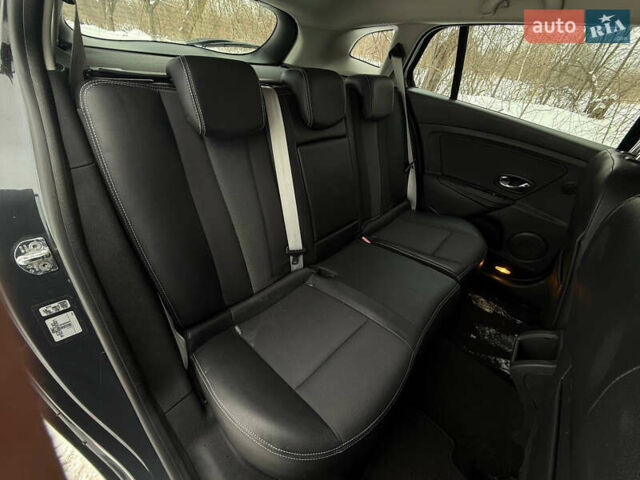 Сірий Рено Меган, об'ємом двигуна 1.5 л та пробігом 231 тис. км за 8650 $, фото 28 на Automoto.ua