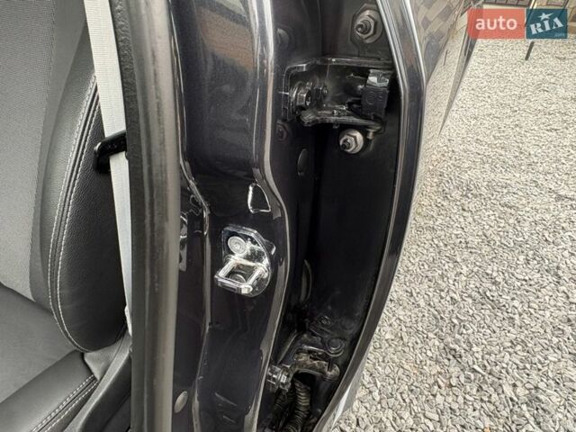 Сірий Рено Меган, об'ємом двигуна 1.5 л та пробігом 207 тис. км за 9200 $, фото 70 на Automoto.ua