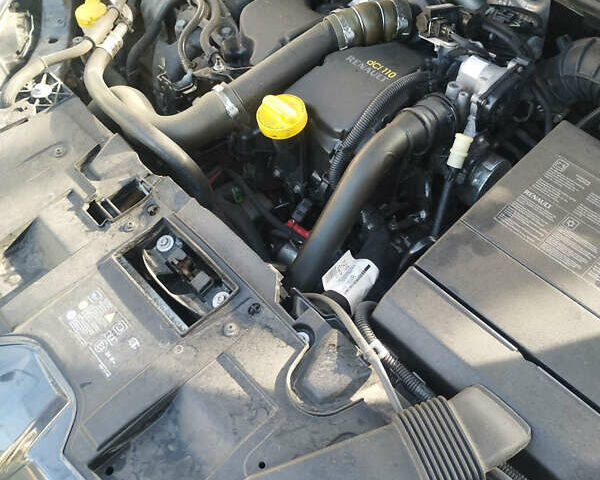 Серый Рено Меган, объемом двигателя 1.46 л и пробегом 212 тыс. км за 7800 $, фото 7 на Automoto.ua