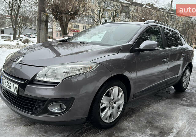 Сірий Рено Меган, об'ємом двигуна 1.5 л та пробігом 169 тис. км за 7800 $, фото 3 на Automoto.ua