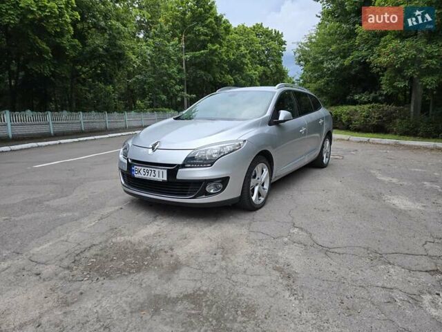 Серый Рено Меган, объемом двигателя 1.46 л и пробегом 195 тыс. км за 8500 $, фото 1 на Automoto.ua