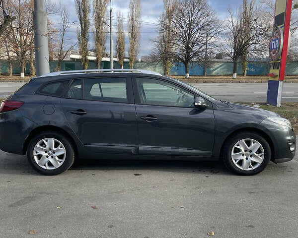 Серый Рено Меган, объемом двигателя 1.5 л и пробегом 270 тыс. км за 8200 $, фото 3 на Automoto.ua